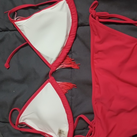 Victoria Secret NIP MD BS Fringe Tri Top String Bottom Strawberry 🍓 - Picture 5 of 10